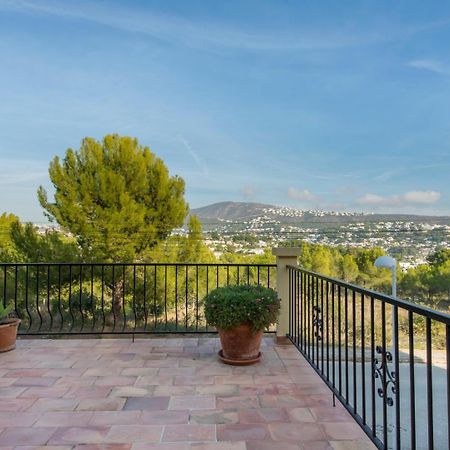 Apartamento En Moraira Con Piscina Eksteriør billede