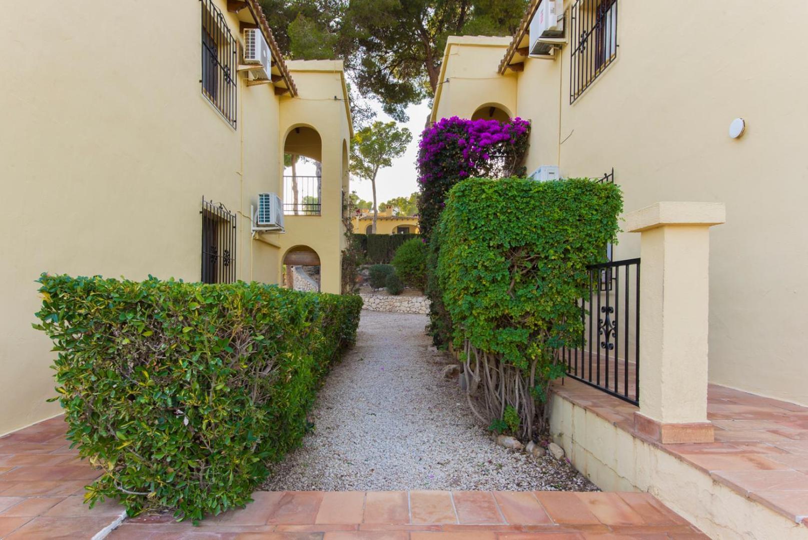 Apartamento En Moraira Con Piscina Eksteriør billede